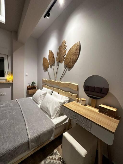 Tiny Nest Sindos Apartman Kültér fotó